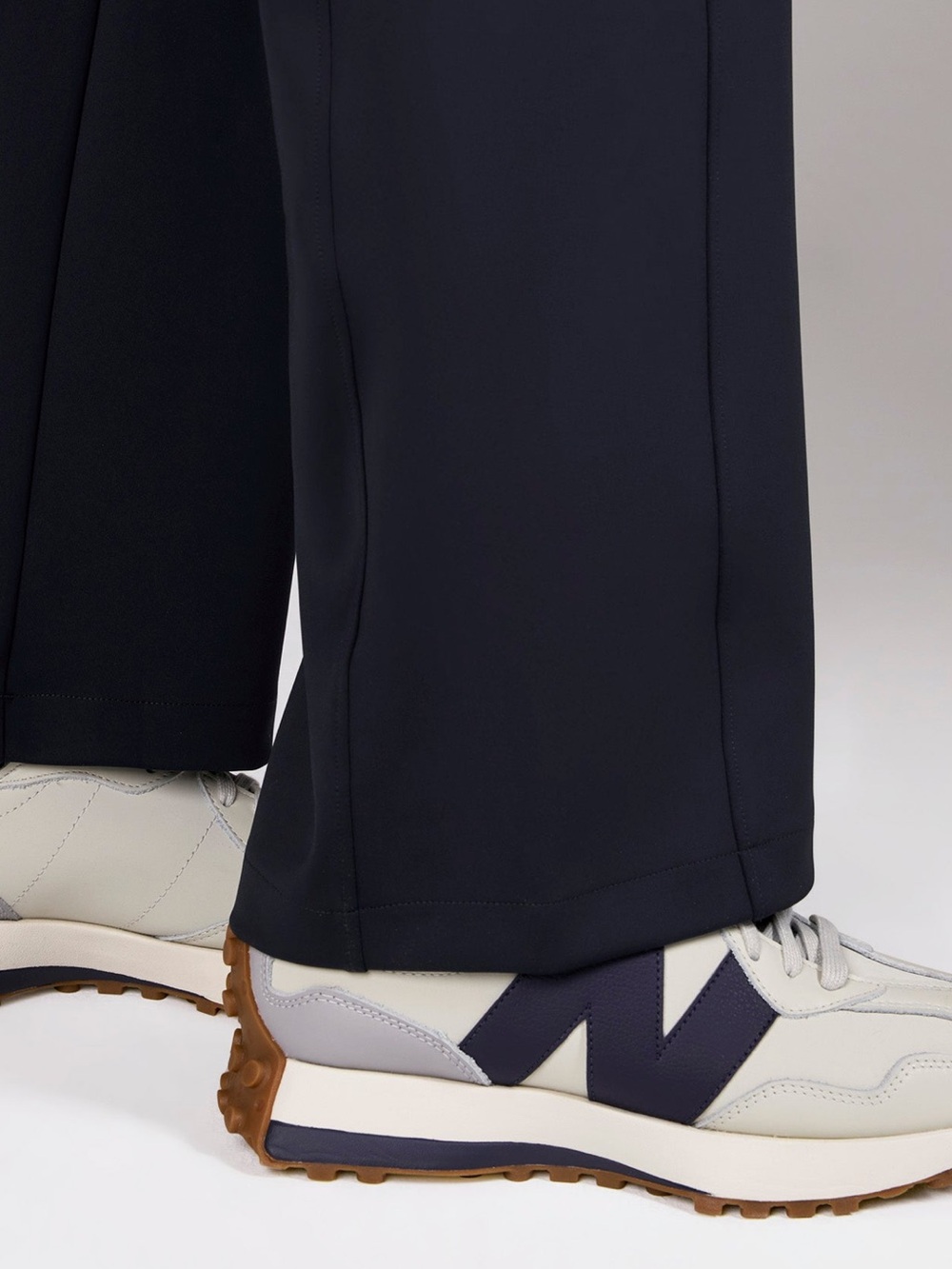 FIGS Valle FORMx Straight Leg Scrub Pants in Navy - Picture 8 of 8